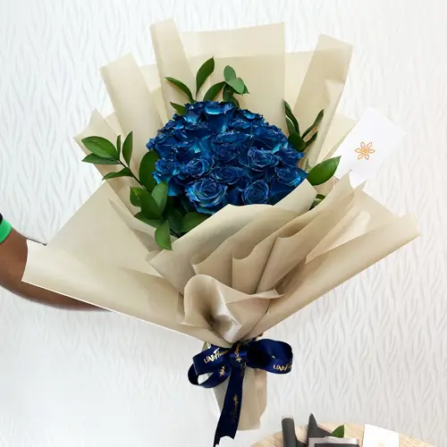 Blue Rose Hand Bouquet
