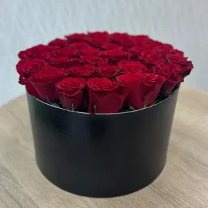 Box oF Red Roses