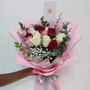 Mixed Rose Hand Bouquet