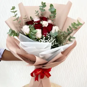 Mixed Rose Hand Bouquet