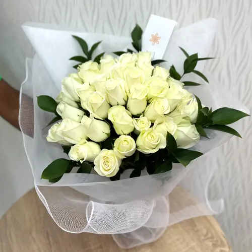 White Beautiful Roses Bouquet