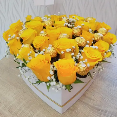 Yellow Rose Hand Bouquet